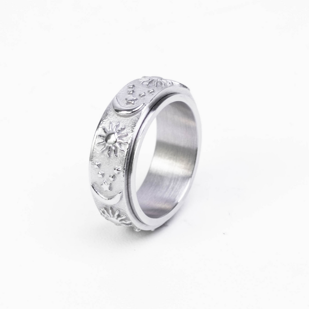 Celeste Anxiety Ring Silver - Titanium