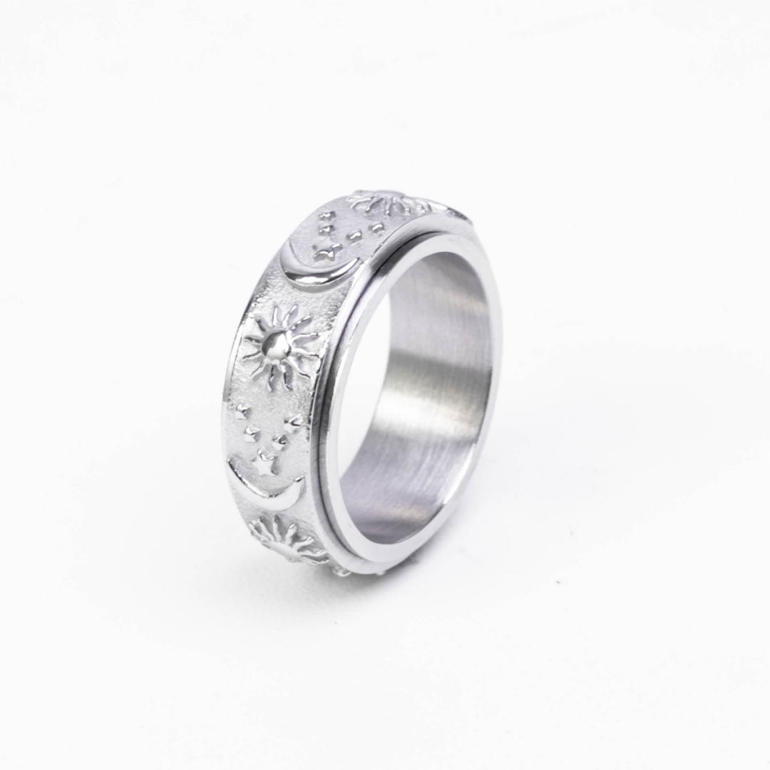 Celeste Anxiety Ring Silver - Titanium