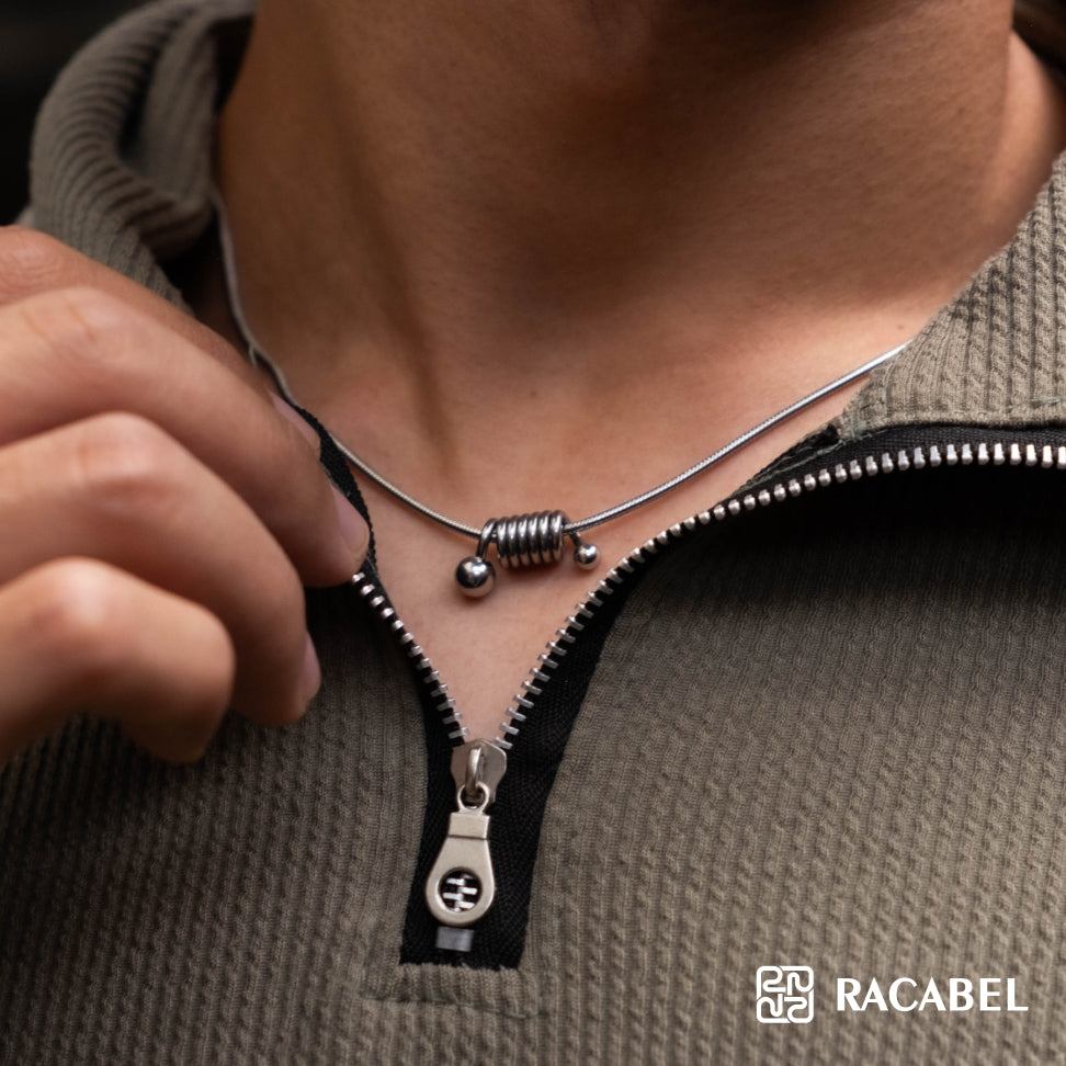 Eryth Necklace - Titanium