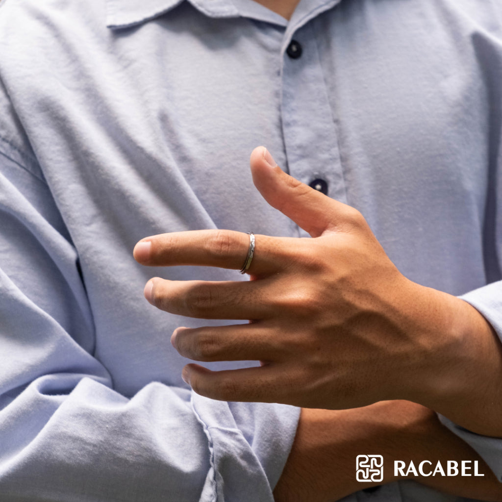 Racabel Notch Anxiety Ring Silver - Cincin Kecemasan Pria Wanita Titanium Silver Anti Karat